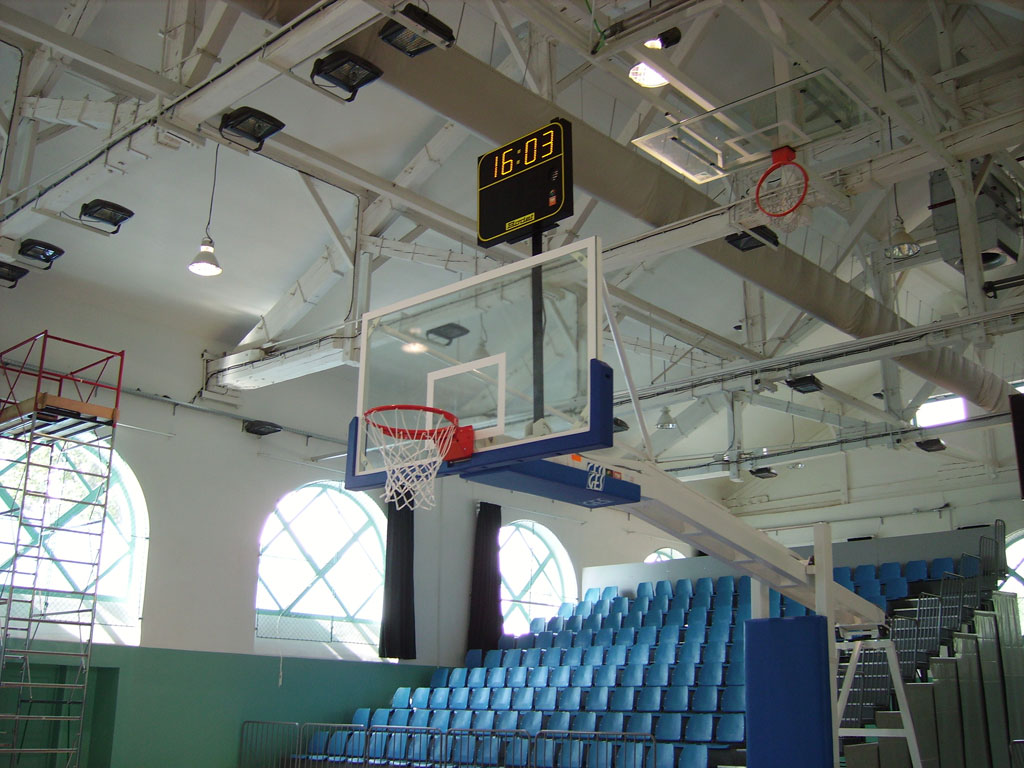 basketball anzeigetafeln rumanien dr pongracz anto sporthalle 3