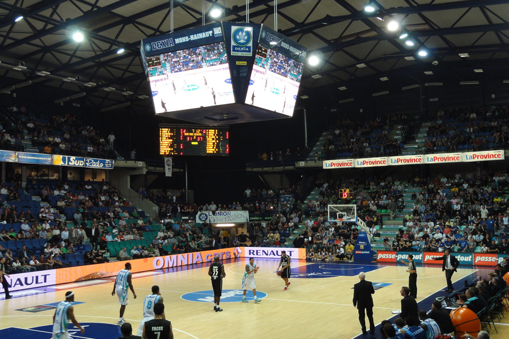 basketball-scoreboards-arena-hainaut-belgium-1