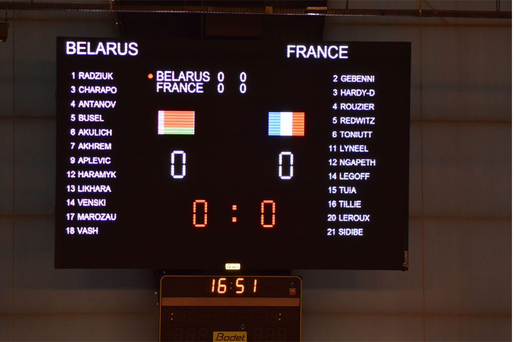 scoreboards-gymnasium-hall-georges-carpentier-paris-2