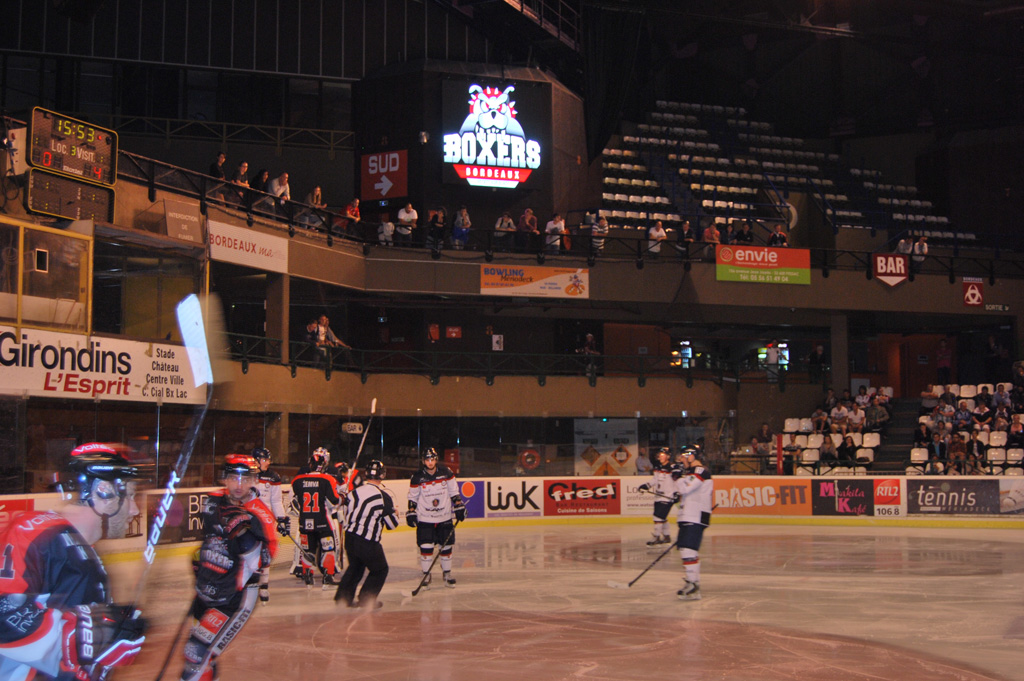 tableau-affichage-sportif-hockey-glace-patinoire-meriadeck-bordeaux-3